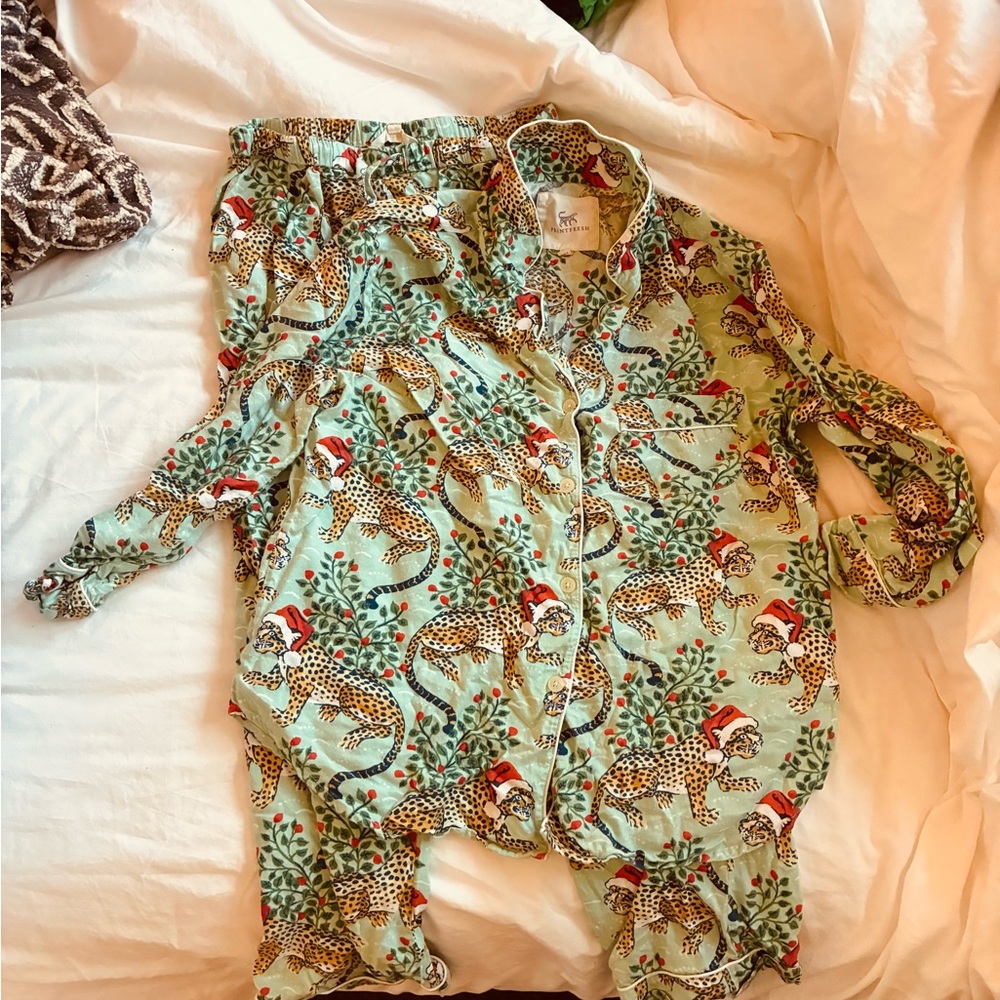 Printfresh bagheera Christmas flannel pajamas Pj set holly jolly